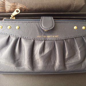 Matt & Nat navy blue wallet with removable wrist strap